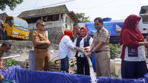 Tirta Bumi Serasi & TP PKK Kab Semarang Kolaborasi dalam memberikan Bantuan Air Bersih dan Sembako